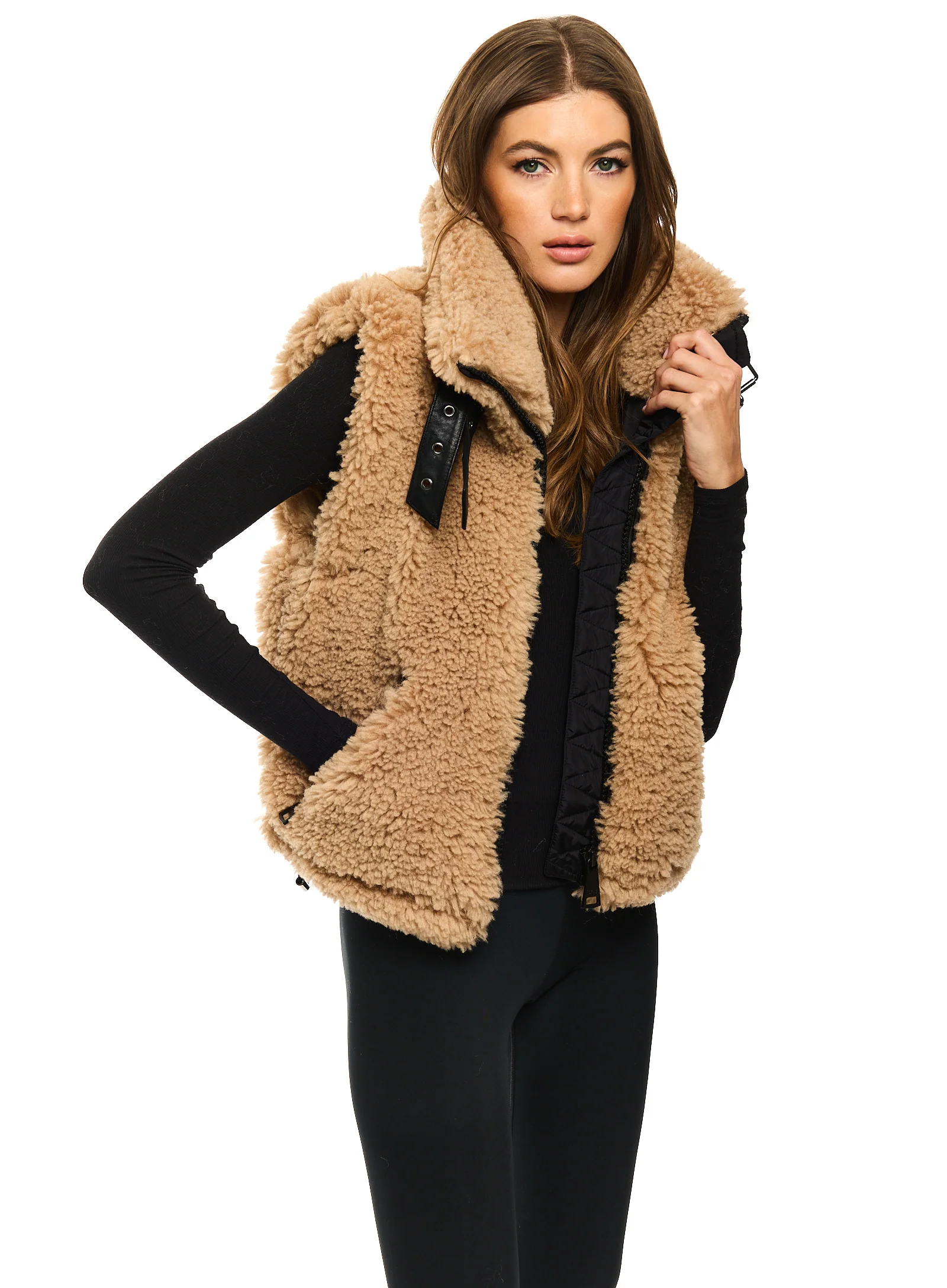 SHERPA VEST - Image 11